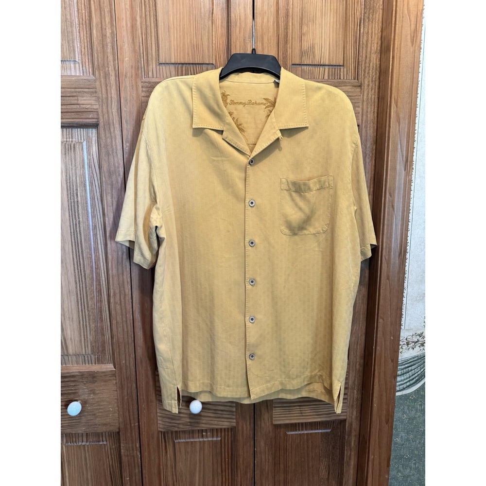 Tommy Bahama Mens Large 100% Silk Shirt‎ Tan Short Sleeve Button Up Large Bamboo - Picture 2 of 6